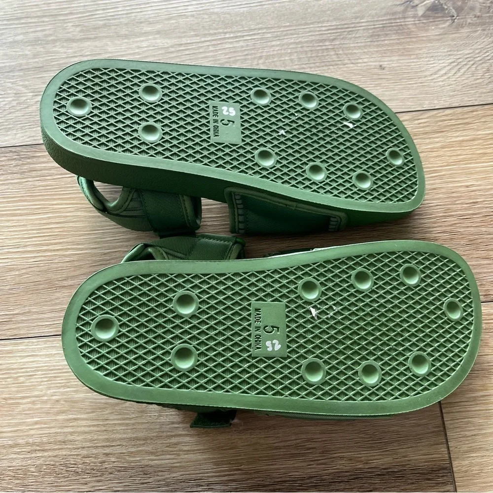 Adidas Size 5 Pharrell x Adilette 2.0 Sandal Hu Human Race Green